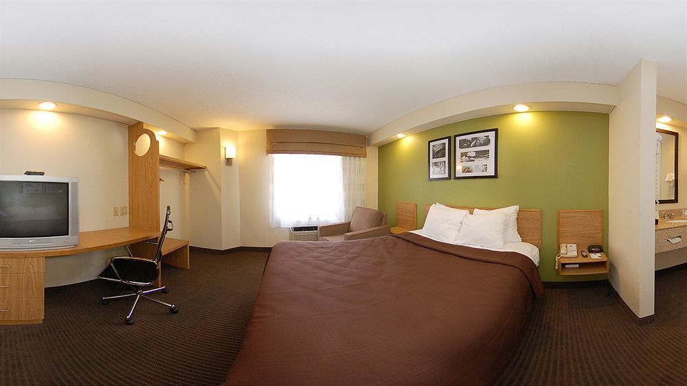 Rodeway Inn Austell Ngoại thất bức ảnh
